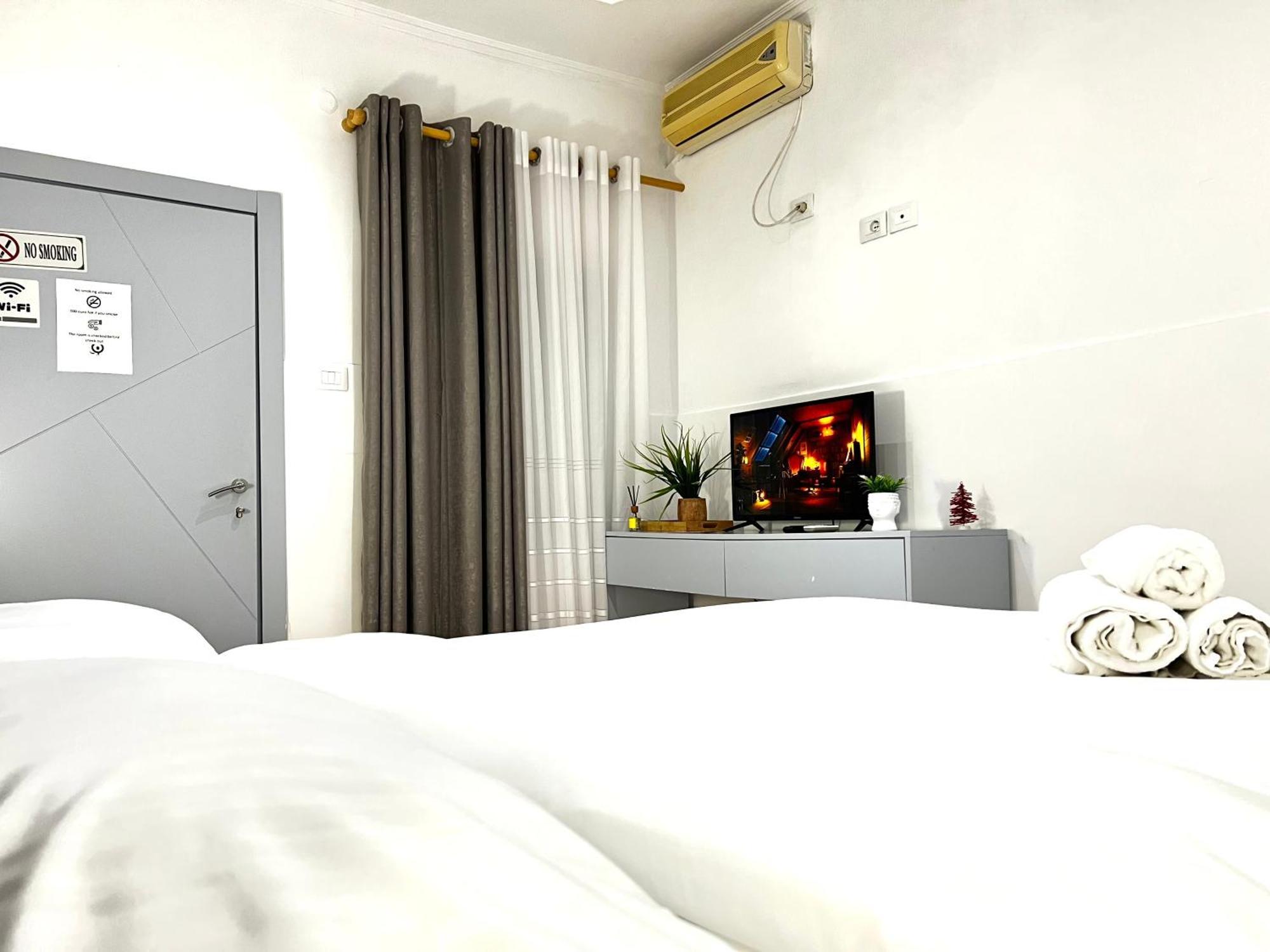 Tirana Square Hotel 外观 照片